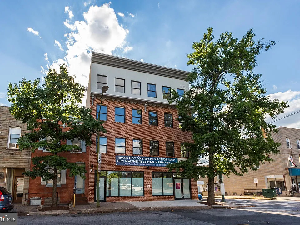 400 Highland Ave #402