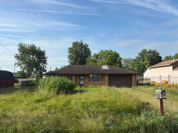 2809 W 26th St, Muncie, IN 47302