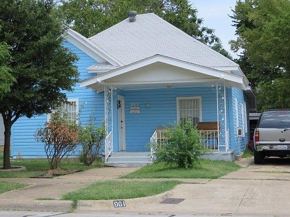 3rd image of 961 E Terrell Ave