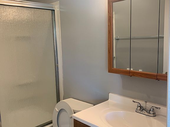 5th image of 6633 Vineland Ave APT 47