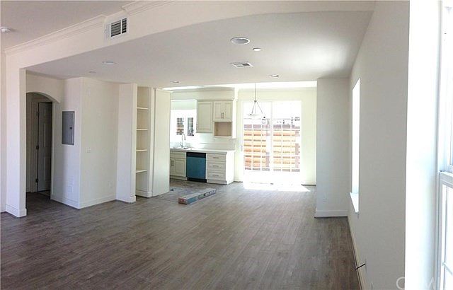 2nd image of 778 S Stoneman Ave #C