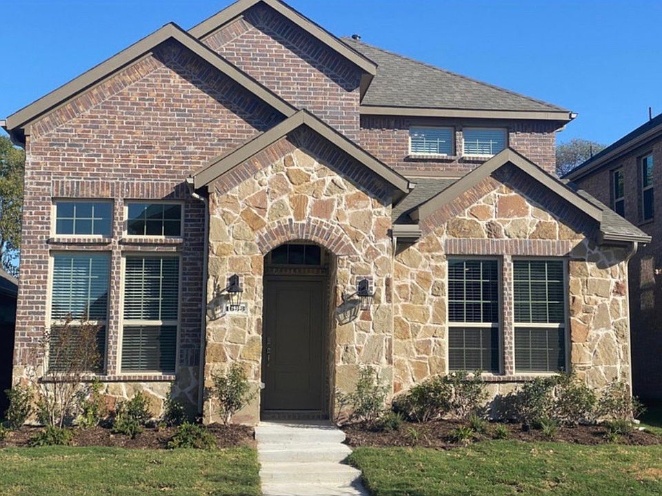 1st image of 1633 Blakely Pl