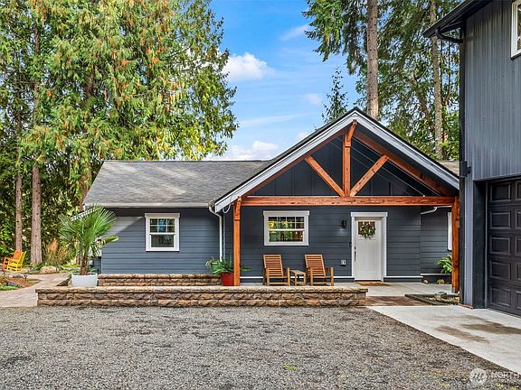 4th image of 3307 178th Avenue Ct NW