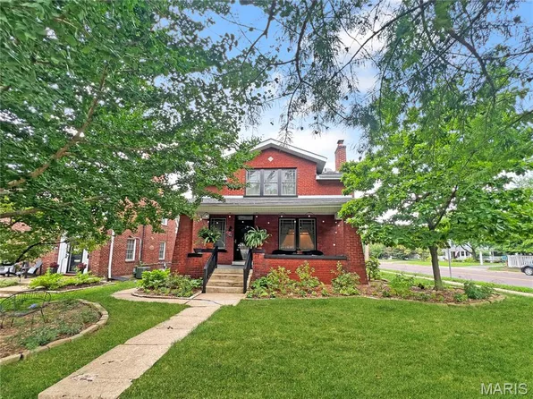 700 Fairview Ave, Saint Louis, MO 63119