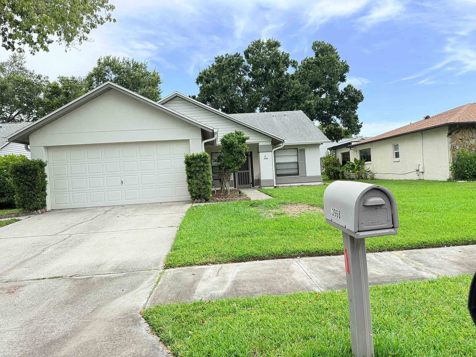 3 bed, 1300 sqft, $2,800 — Photo 1