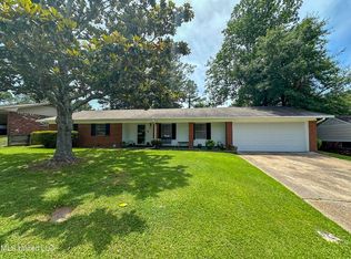 1206 Shady Glen Dr, Clinton, MS 39056
