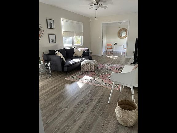5th image of 5111 28th Ave N