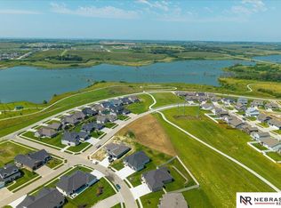 16886 Crown Point Ave, Omaha, NE 68116