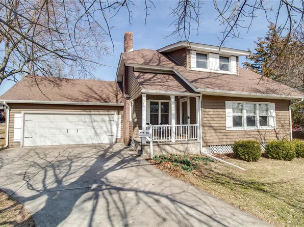 115 W Barr Ave, Jerseyville, IL 62052