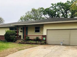 5629 S Columbia Pl, Tulsa, OK 74105