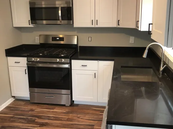 812 W Front St, Florence, NJ 08518