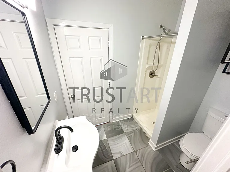 1257 N 23rd St #1 — Photo 3