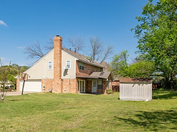 4th image of 5 Griffith Ct