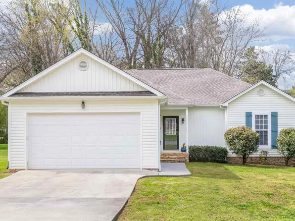 3125 Clearwater Dr NE, Cleveland, TN 37312