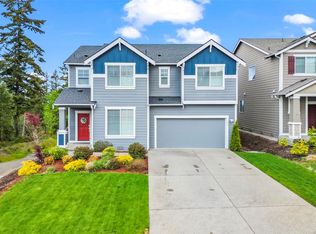 904 Baker Heights Loop, Bremerton, WA 98312