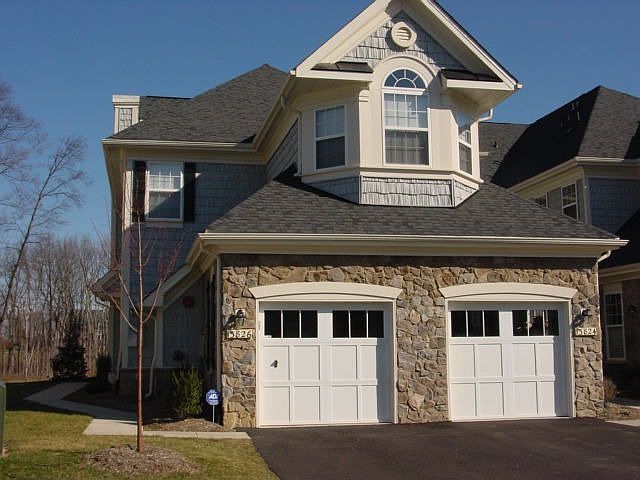 1st image of 13831 Gullane Dr #81