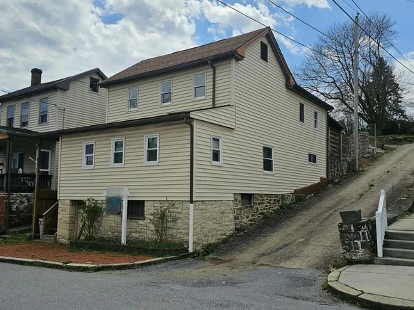 1609 14th St, Altoona, PA 16601