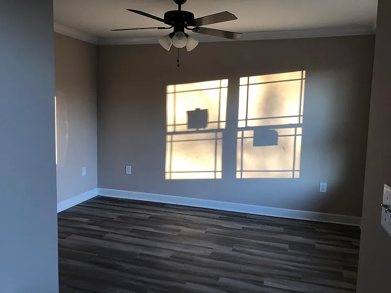66 Bellvue Dr — Photo 9