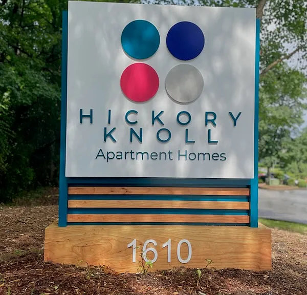 Hickory Knoll — Photo 35