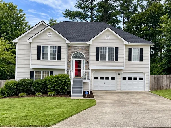 1717 Pine Fort Cir, Dacula, GA 30019