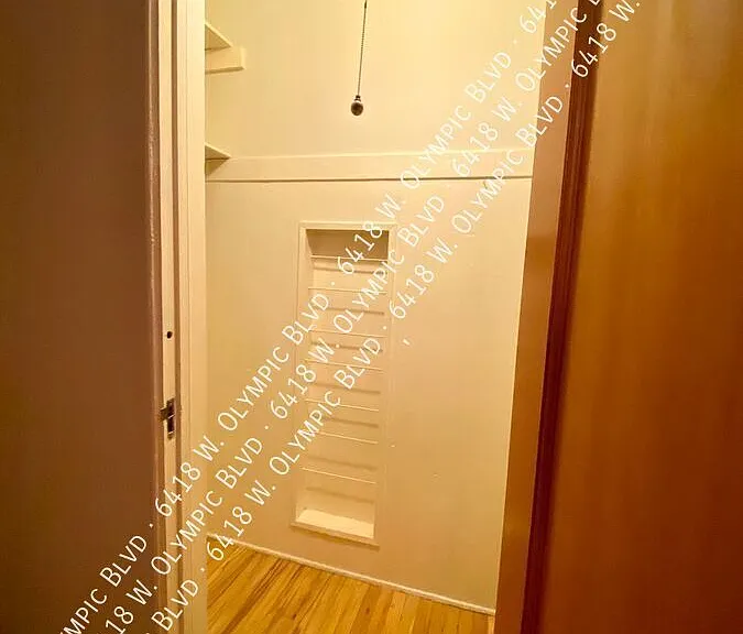 6418 1/2 W Olympic Blvd — Photo 31