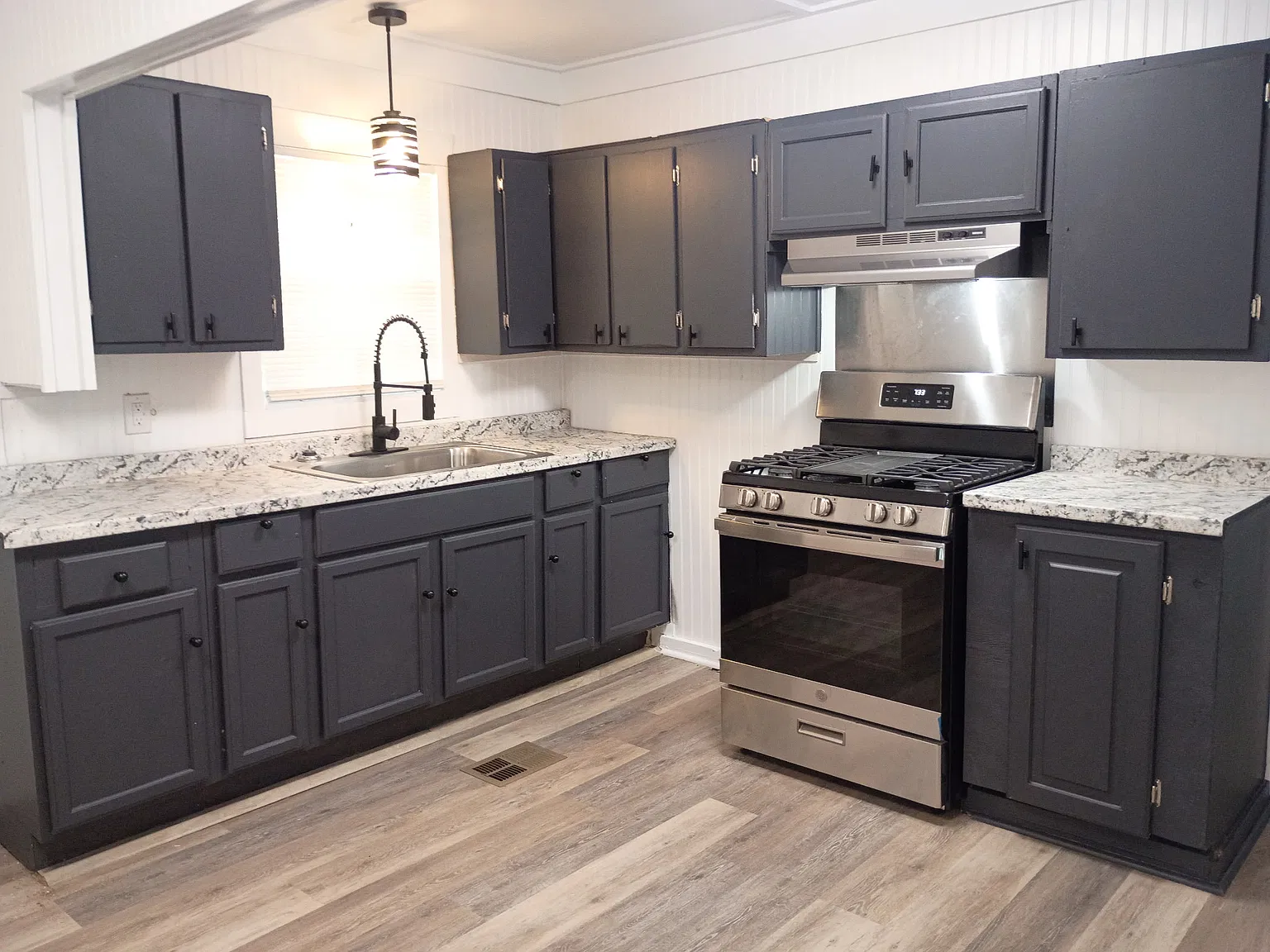 3 bed, 1200 sqft, $1,275 — Photo 4