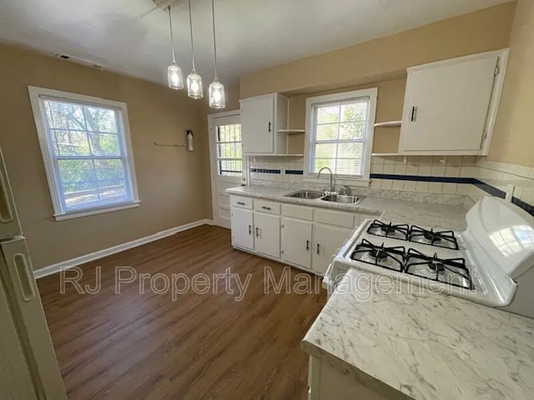 3542 Millington Rd — Photo 4