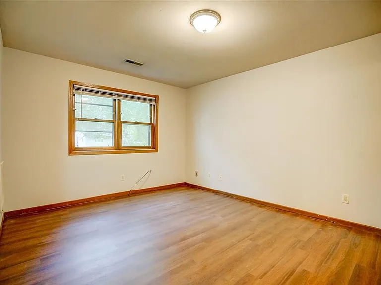 58 Sunfish Ct — Photo 18