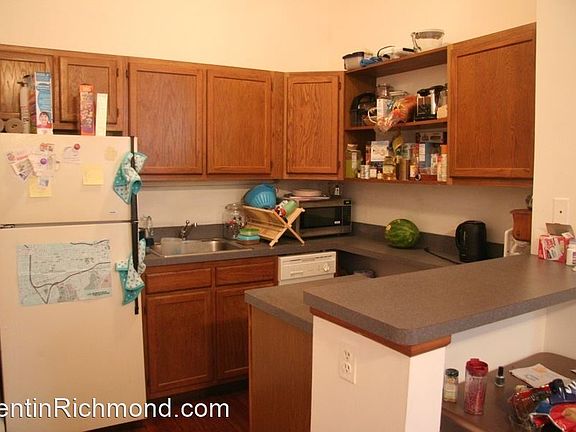 3rd image of 1615 W Grace St #B