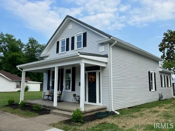 709 N 9th St, Vincennes, IN 47591
