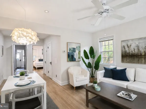 2228 40th St NW APT 2, Washington, DC 20007