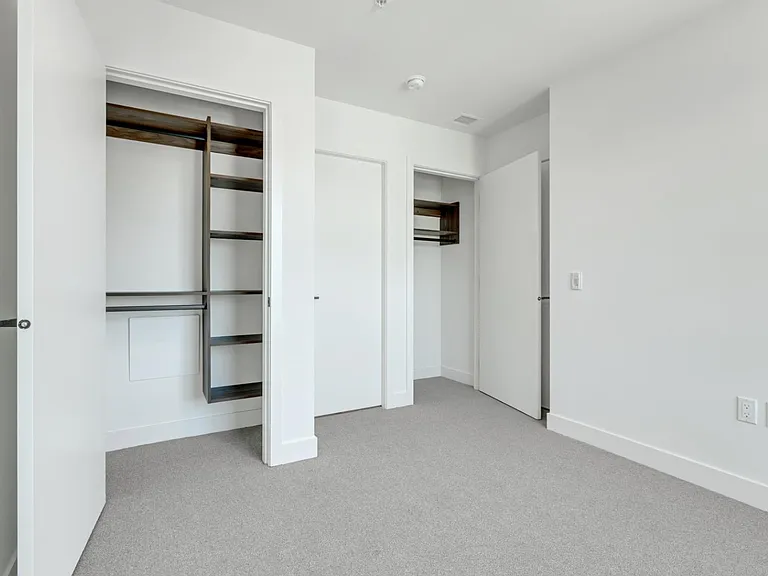 422 E 3rd St #401 — Photo 11