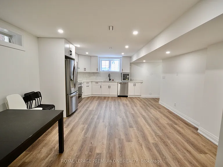 5 Arctic Grail Rd #LOWER — Photo 11