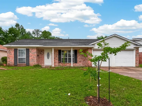 16219 Rill Ln, Houston, TX 77062