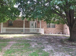 717 Mari Ln, New Athens, IL 62264