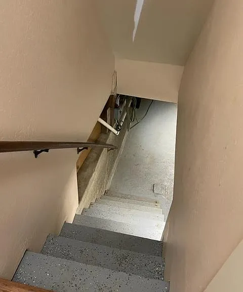 Stairs to basement