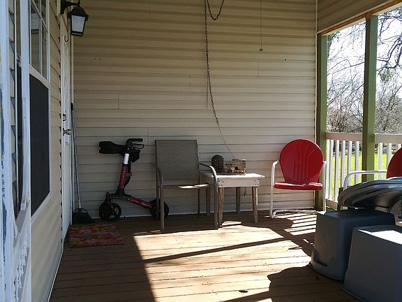 Side porch