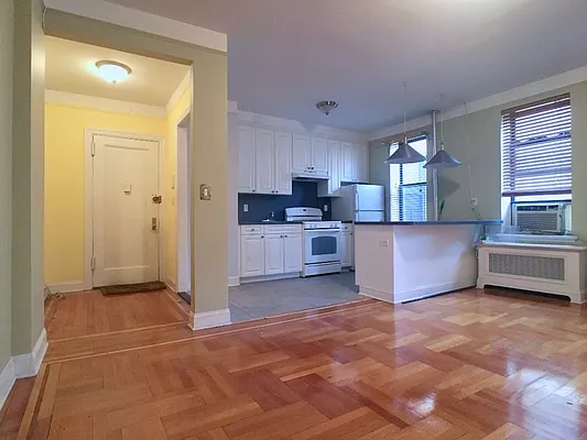 Rented by Sovereign Associates | media 20
