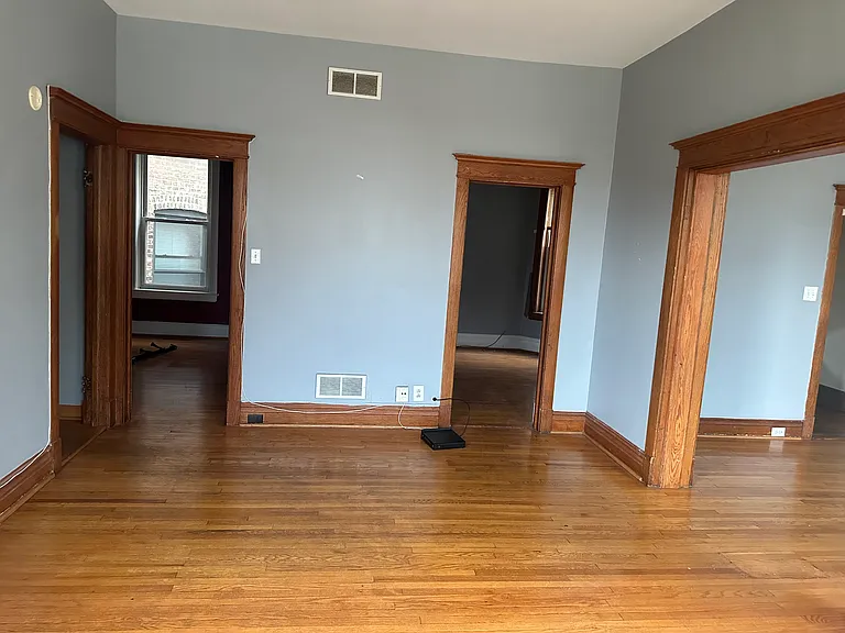 132 N Menard Ave #2 — Photo 9