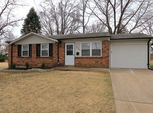 1936 Hungerford Dr, Florissant, MO