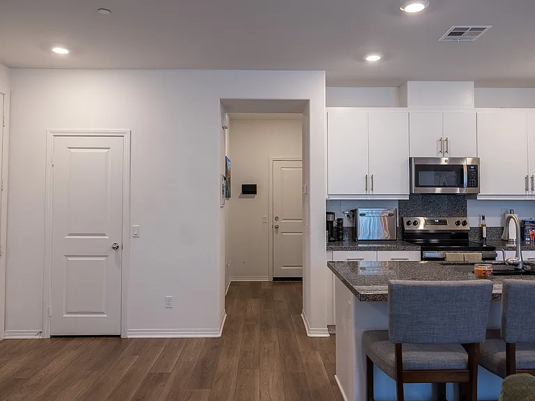 36351 Elizabeth Ln — Photo 34