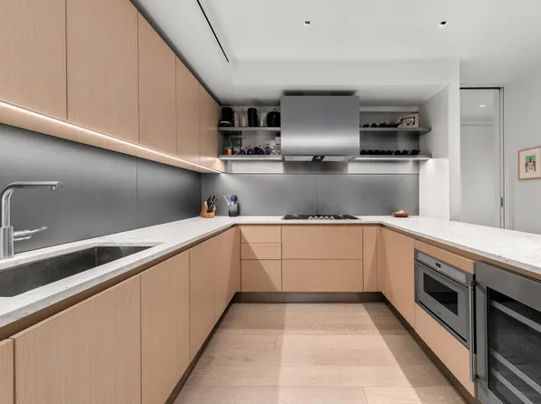 1 Great Jones Alley image 5 of 11