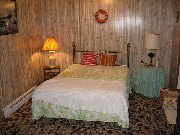 Partially finished basement has bonus bedroom 