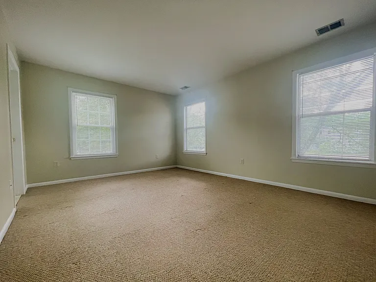 115 Cascade Ct #8 — Photo 10