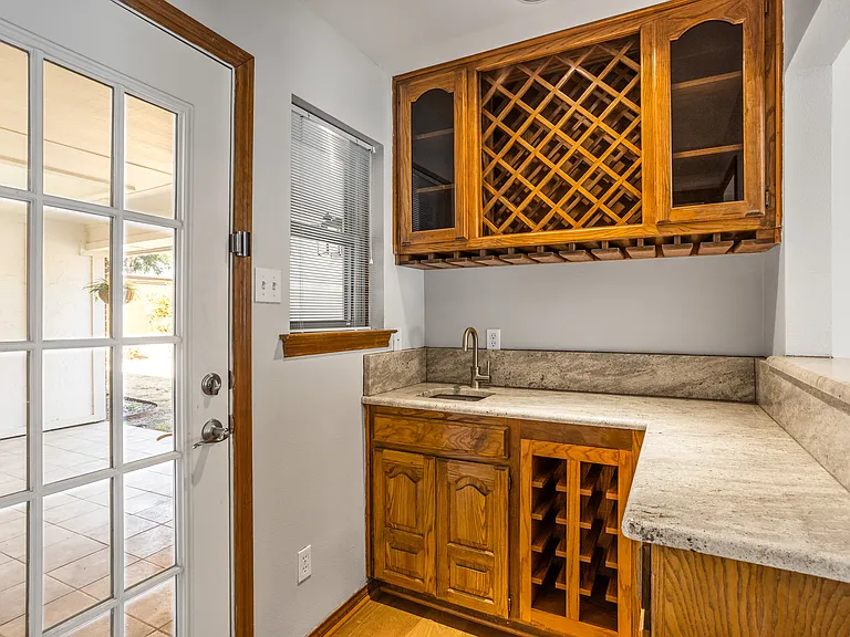 2942 Woodland Hills Dr — Photo 30