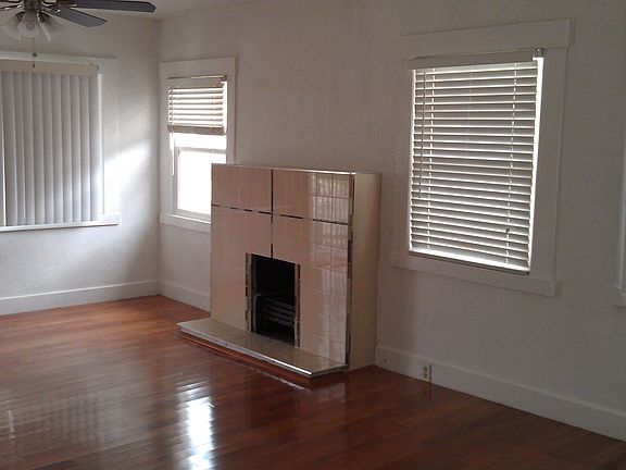 3rd image of 2843 23rd Ave