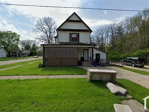 2 bed, 2815 sqft, $1,200 — Photo 1