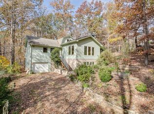 104 Richard Jackson Rd, Cleveland, GA 30528