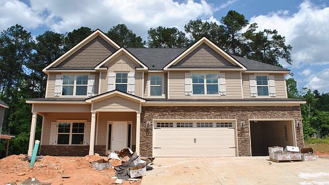 1st image of 423 Purbeck Ln