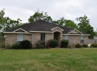1710 Caroline Ave, Cove, TX 77523